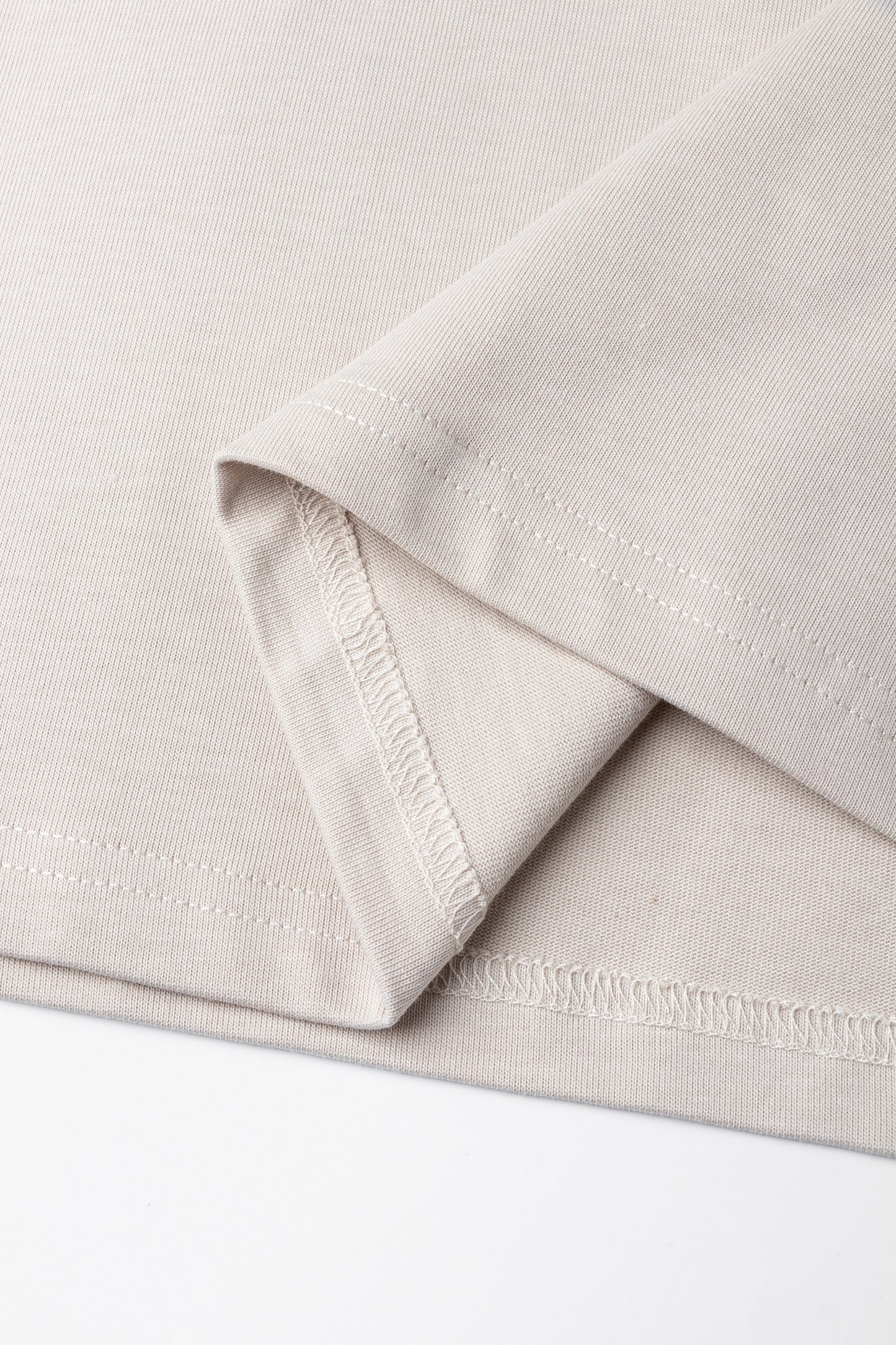 Drop Shoulder Oversized T-shirt Neutral Front Logo