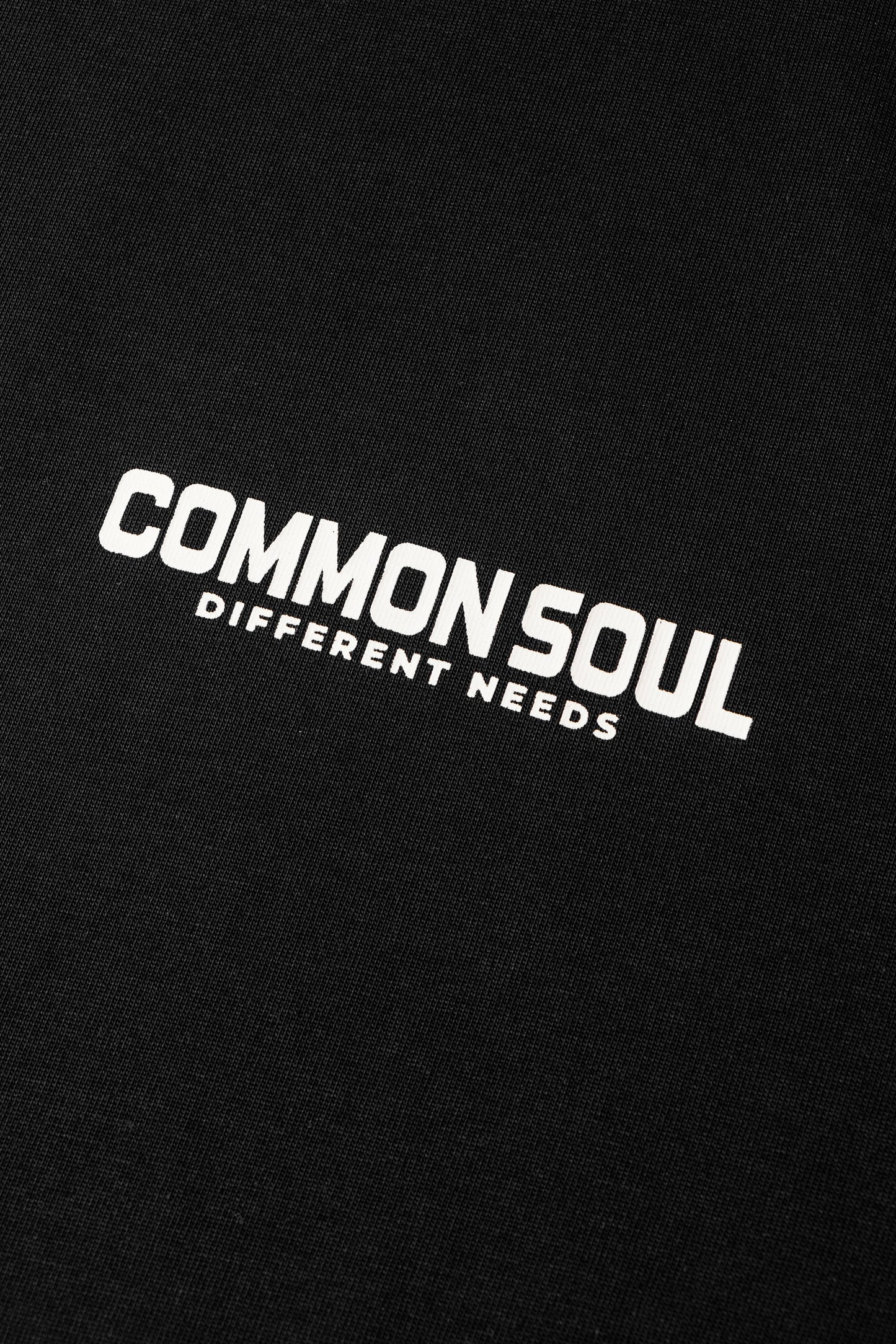 Drop Shoulder Oversized T-shirt Noir Black Front Logo